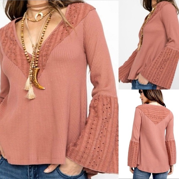 Free People Tops - Free People Parisian Nights Pink Rose Bell Sleeve Ribbed V-Neck Shirt Size XS